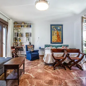  Apartamento Con Patio Cordobés En San Basilio